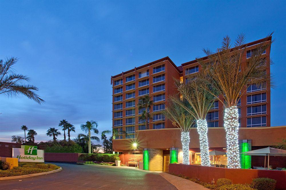 Holiday Inn Express & Suites Phoenix - Midtown, An Ihg Hotel Exterior foto